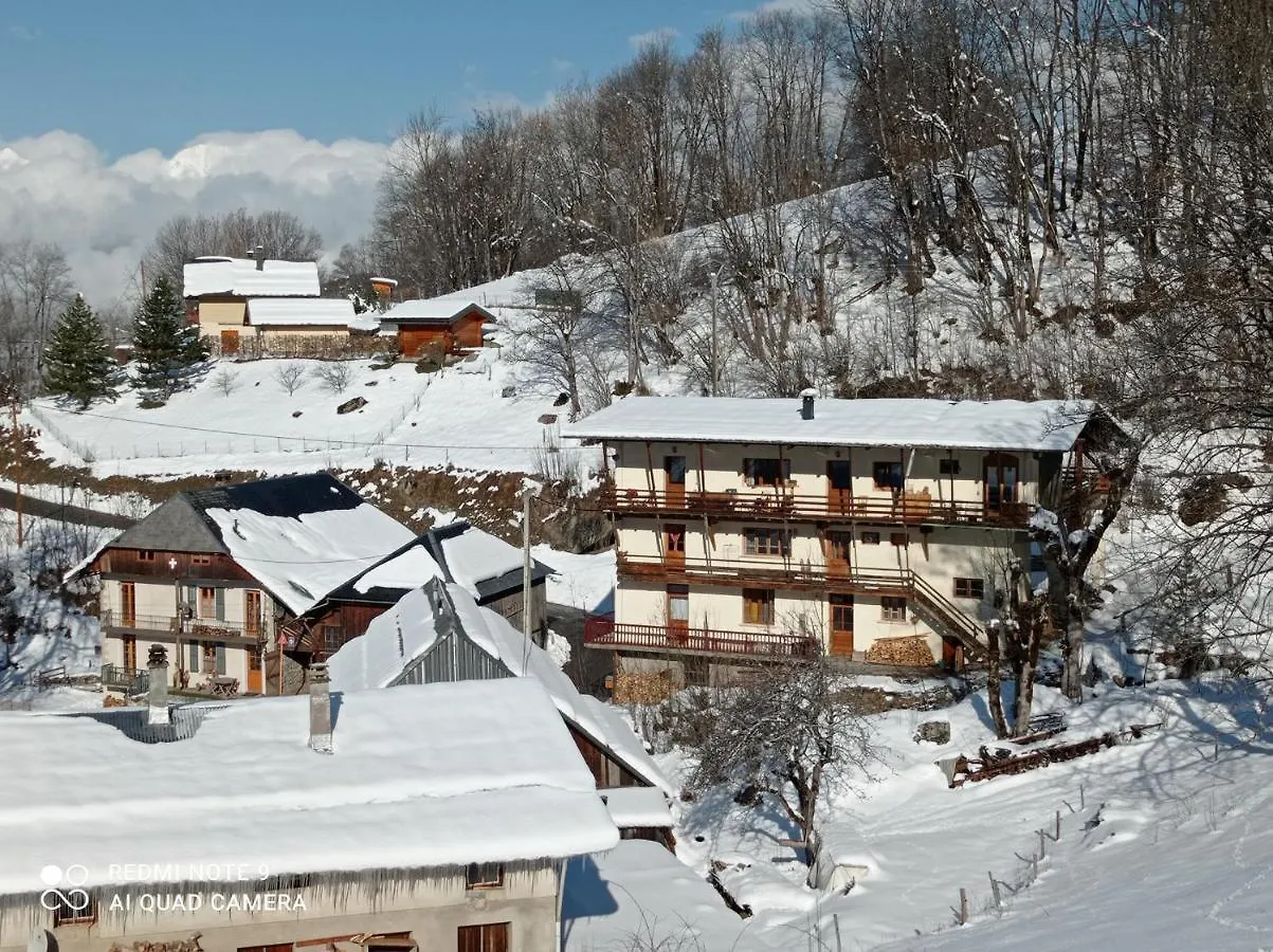 Logis Saint Roch Apartment Montaimont France