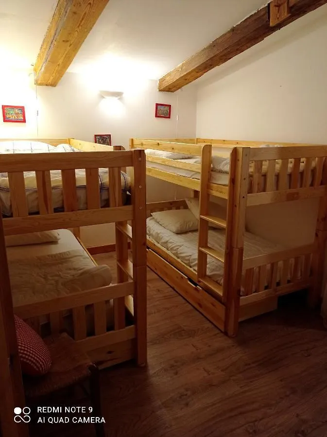 Logis Saint Roch Apartment Montaimont 0*,