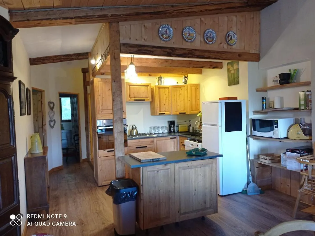Logis Saint Roch Apartment Montaimont 0*,  France