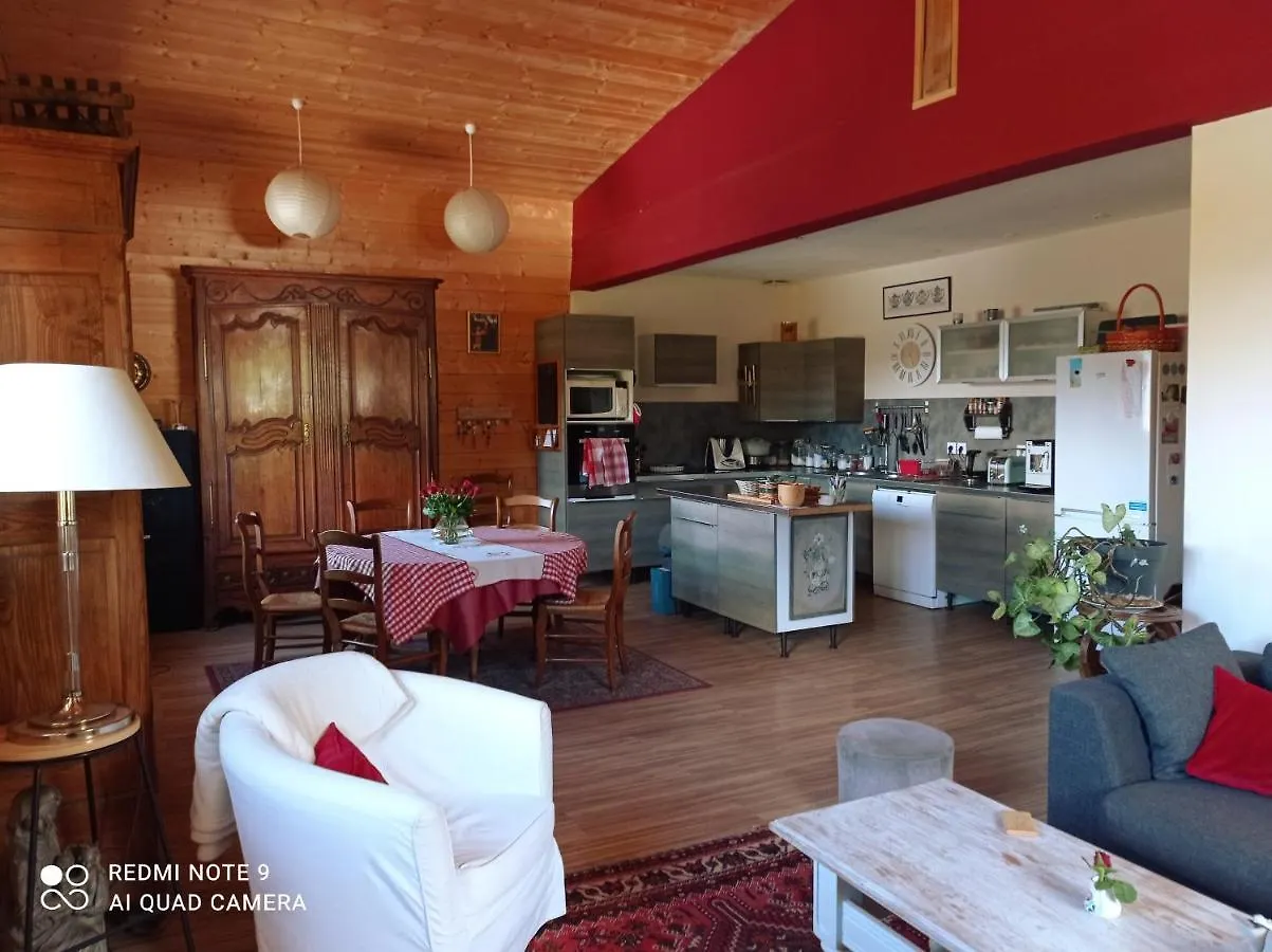 Logis Saint Roch Apartment Montaimont France